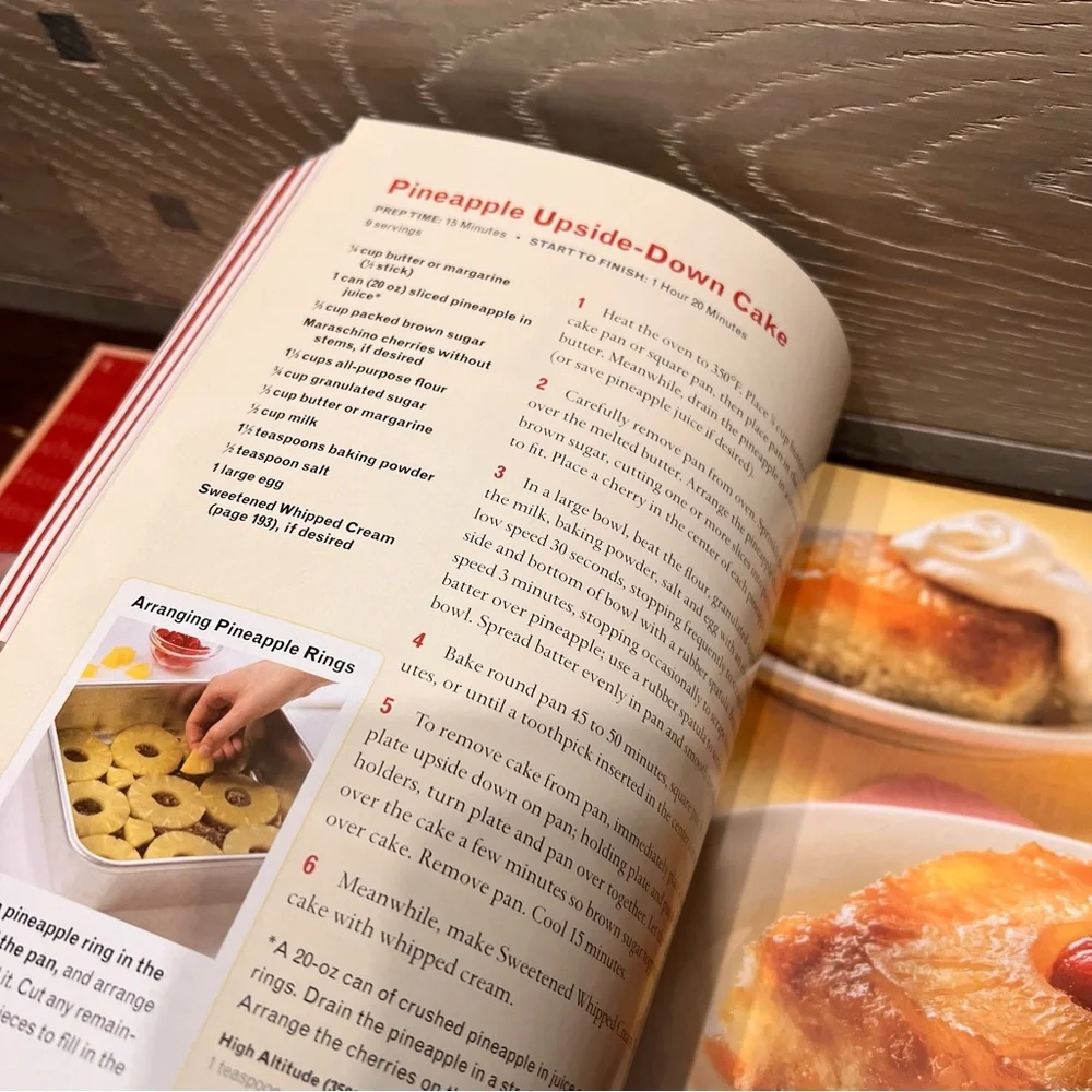 Betty Crocker Baking Basics Recipes and Tips to Bake with Confidence Hardcover‎
